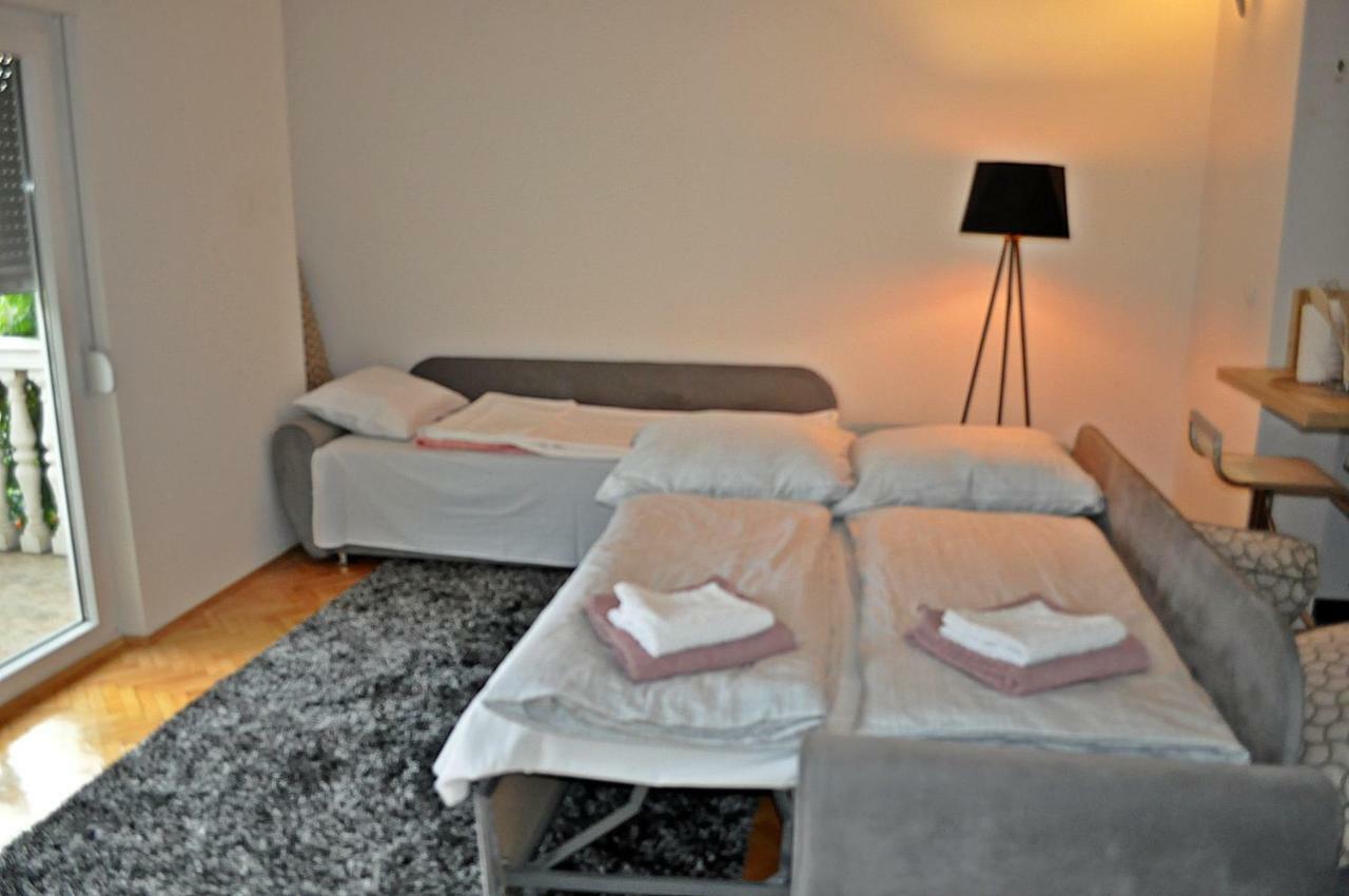 Apartman Dina Leilighet Tuzla Eksteriør bilde