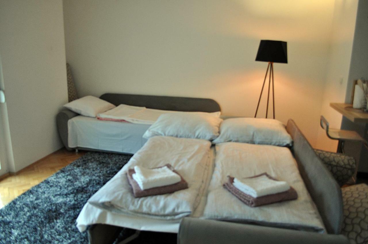 Apartman Dina Leilighet Tuzla Eksteriør bilde